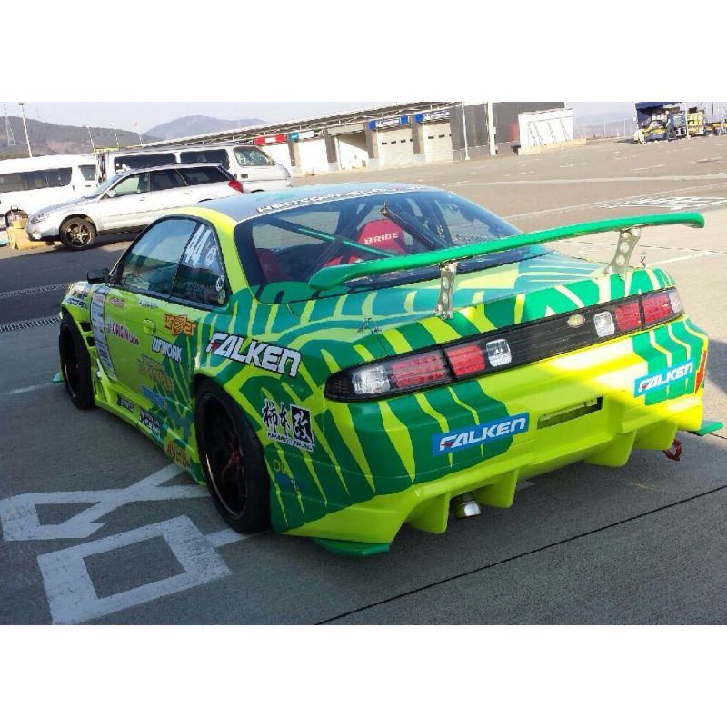 S14シルビアのリアフェンダー片側55mmワイド